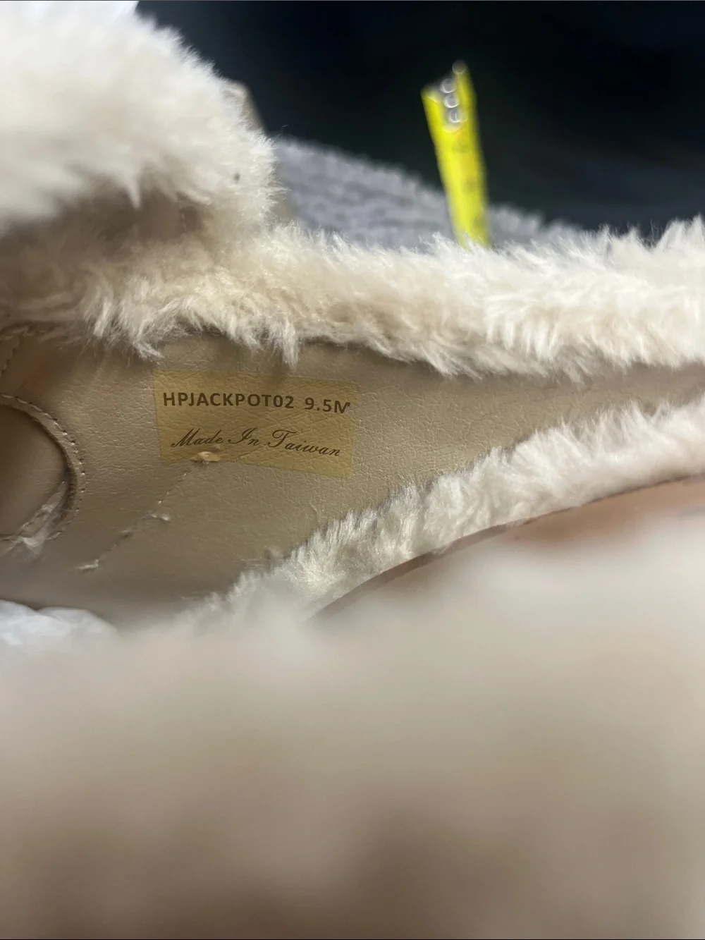Donald PLINER 9.5 SUEDE Mule w/ original box  NWT